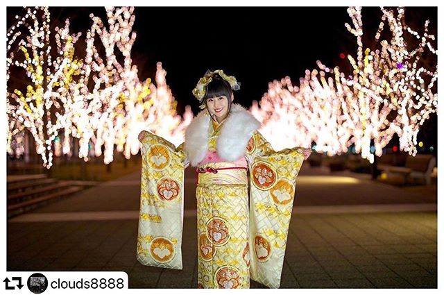 #repost @clouds8888・・・やながせゆっこ −振袖de初詣−2020.1.2#テニテオイルミナード#メディアコスモス#イルミネーション#ご当地タレント #ラデッキ#岐阜 #岐阜県#gifu #gifusta #gifuphoto #visit_tokai#ポートレート#portrait#portraitfestival#top_portraits#lovers_nippon #loves_Nippon #ig_worldclub #ig_japan #tokyocameraclub #instagramjapan