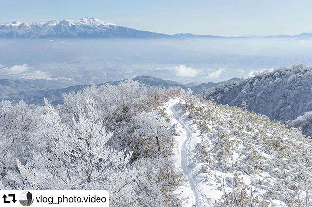 #repost @vlog_photo.video・・・It's a year that doesn't really snow this year.#japan #hidatakayama #sony #winter #mountain